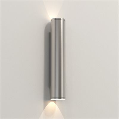 Astro Ava 400 Coastal udendørs væglampe i rustrfri stål