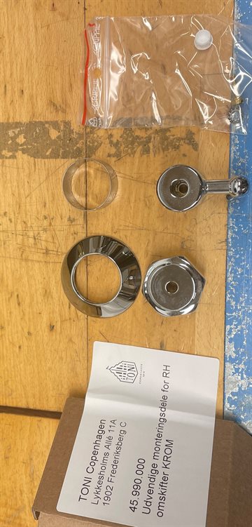 TONI Copenhagen Omskifter Komplet til indbygnings armatur, krom