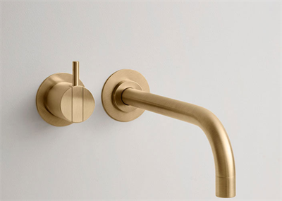 Vola håndvaskbatteri 121AP med 225 mm tud - Natur messing - Uden indbygningsdel. 