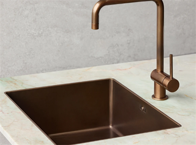 Lavabo Kubus 500 Soft Slim køkkenvask til planlimning i Bruneret massiv messing